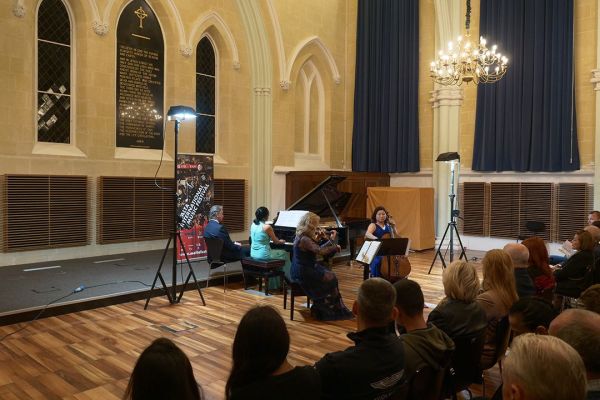 COSMOPOLITAN TRIO VIENNA