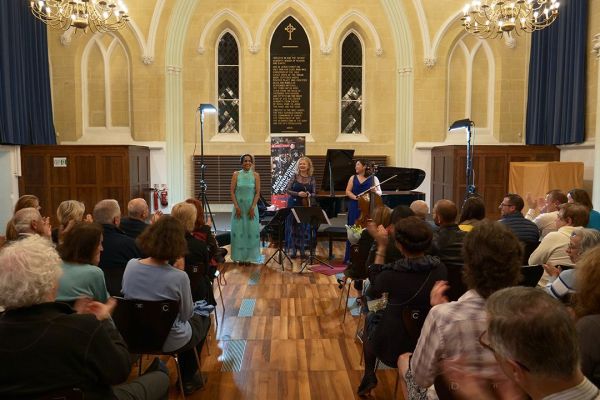 COSMOPOLITAN TRIO VIENNA