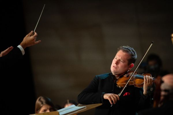 Well tempered chanson